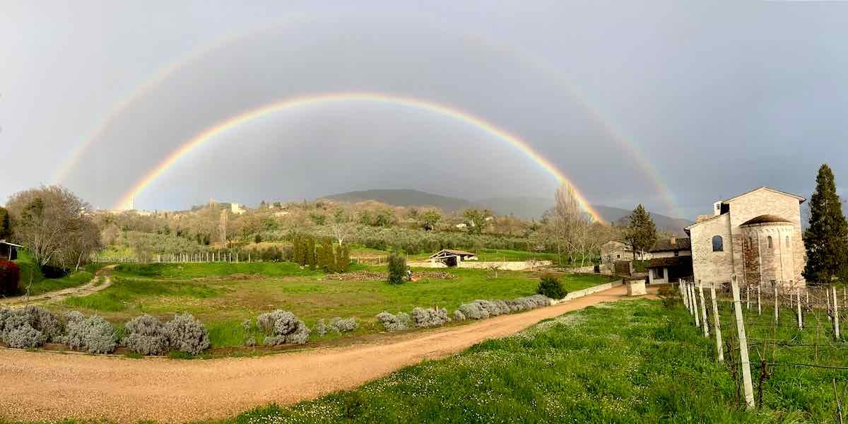 000_24_arcobaleno_assisi